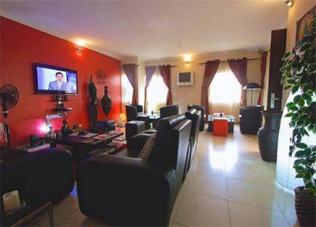 Number 95 Suites Lagos Bagian luar foto