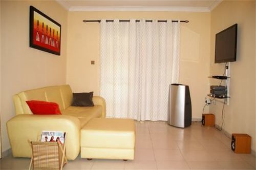 Number 95 Suites Lagos Bagian luar foto